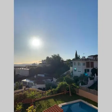 Cozy Ii In Hills Upper Torreblanca Апартаменты